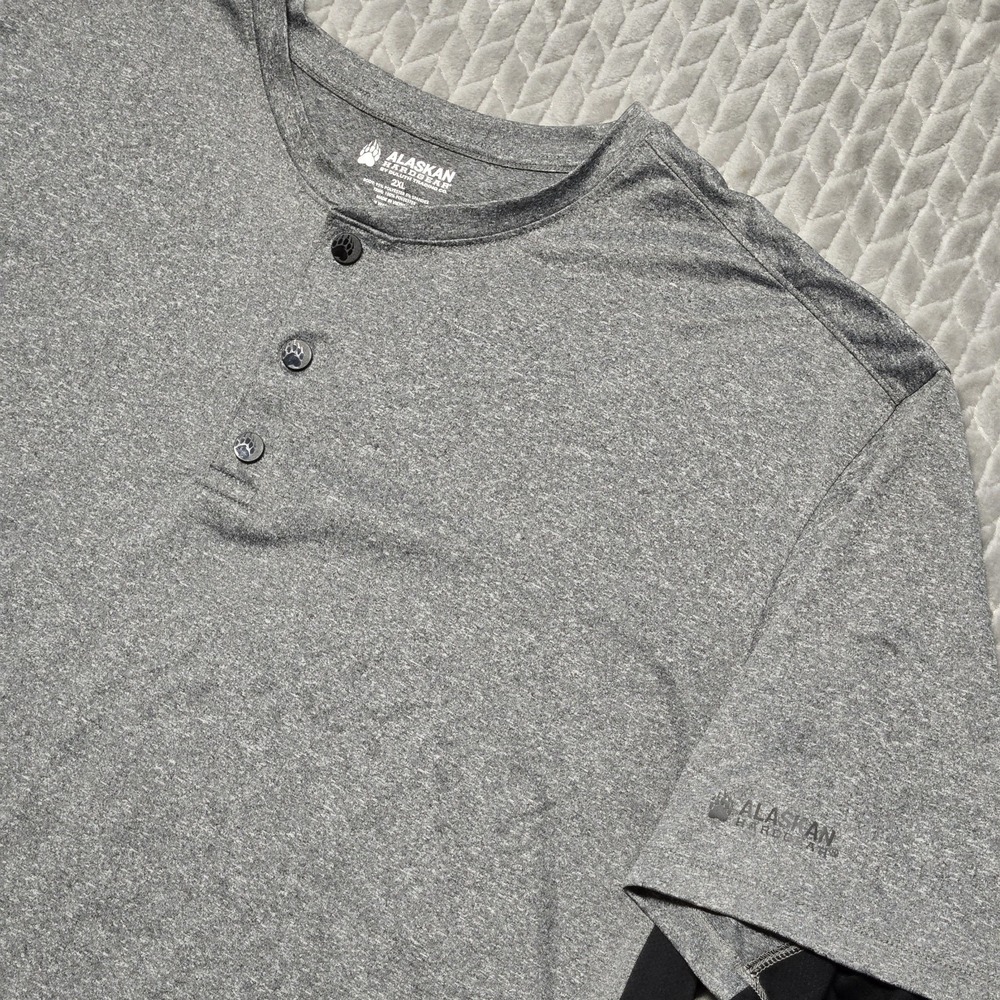 Alaskan Hardgear Henley Performance Shirt 2XL Gray Black Short Sleeve